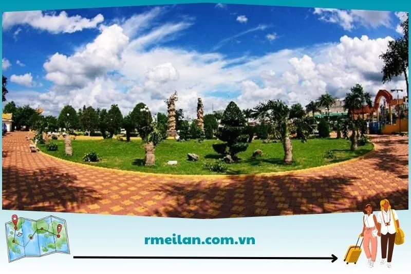 Công viên Hòa Thành